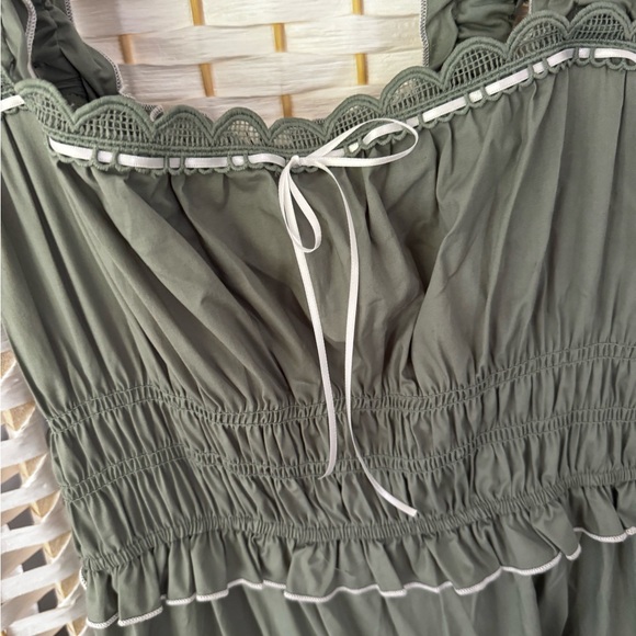 Francesca's Collections Olive Green Maxi Dress - Picture 2 of 4